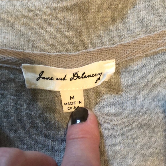 Gray Open Cardigan with Peplum - Picture 3 of 6